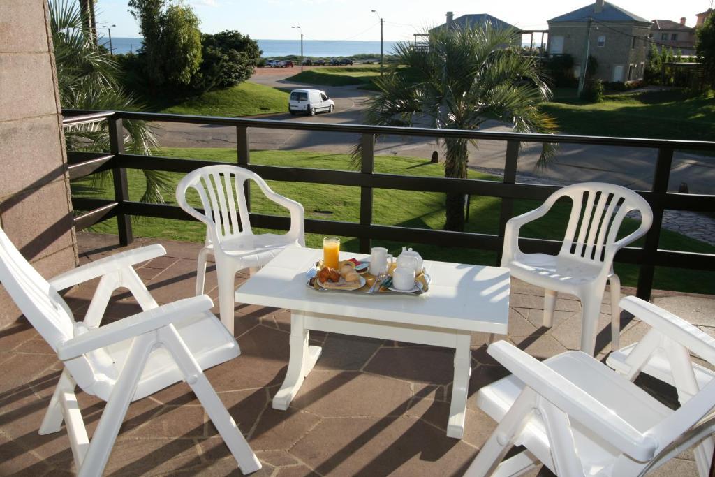 Hotel Terraza Del Mar بونتا بالينا الغرفة الصورة